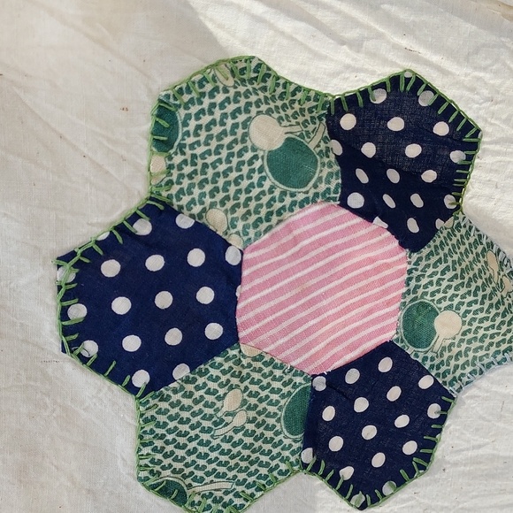 Handmade Quilt Top Vintage Made by Grandma Quilt Top Only Vintage Material - Picture 10 of 15